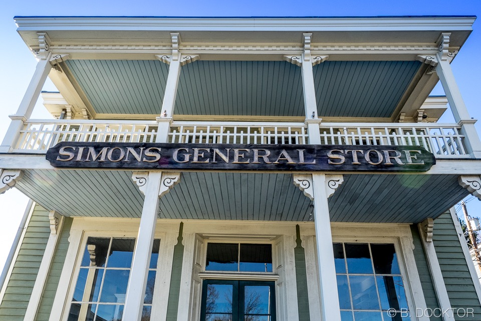 45-16news-simons-general-store-front